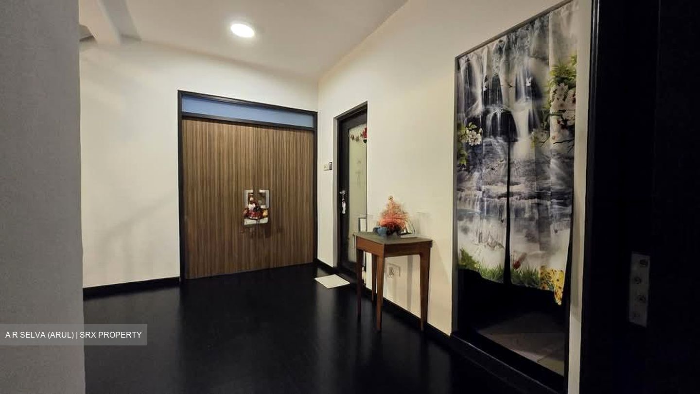 Lakepoint Condominium (D22), Condominium #576812671